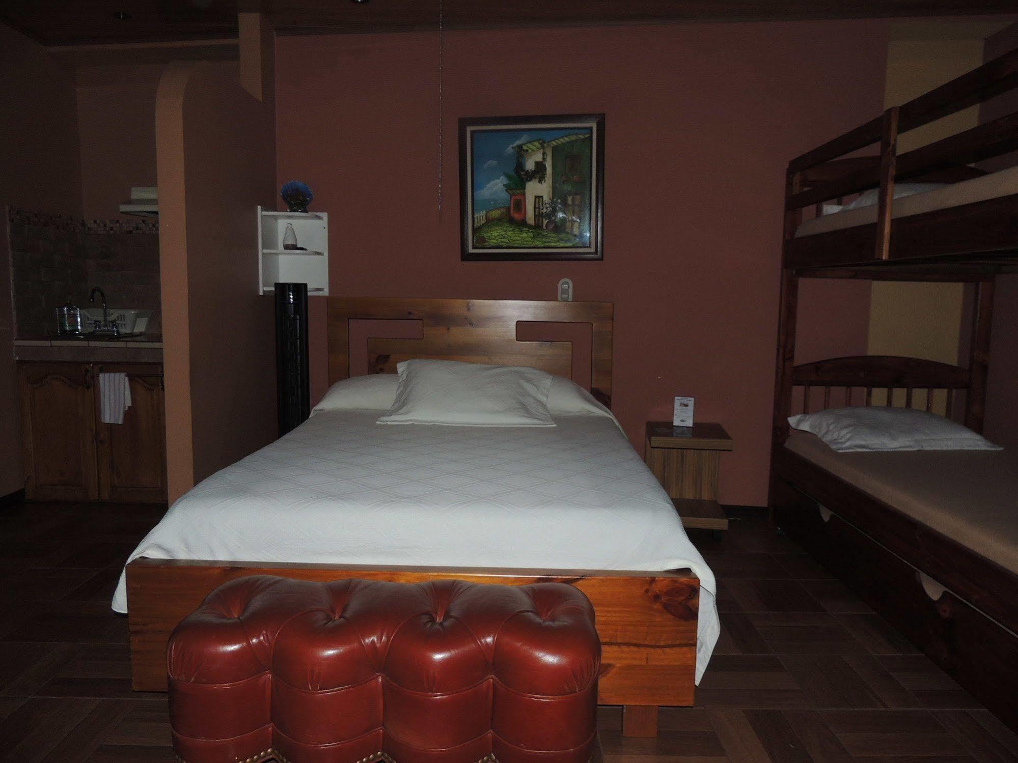 Hotel Casa Tropical à San Joaquín Extérieur photo
